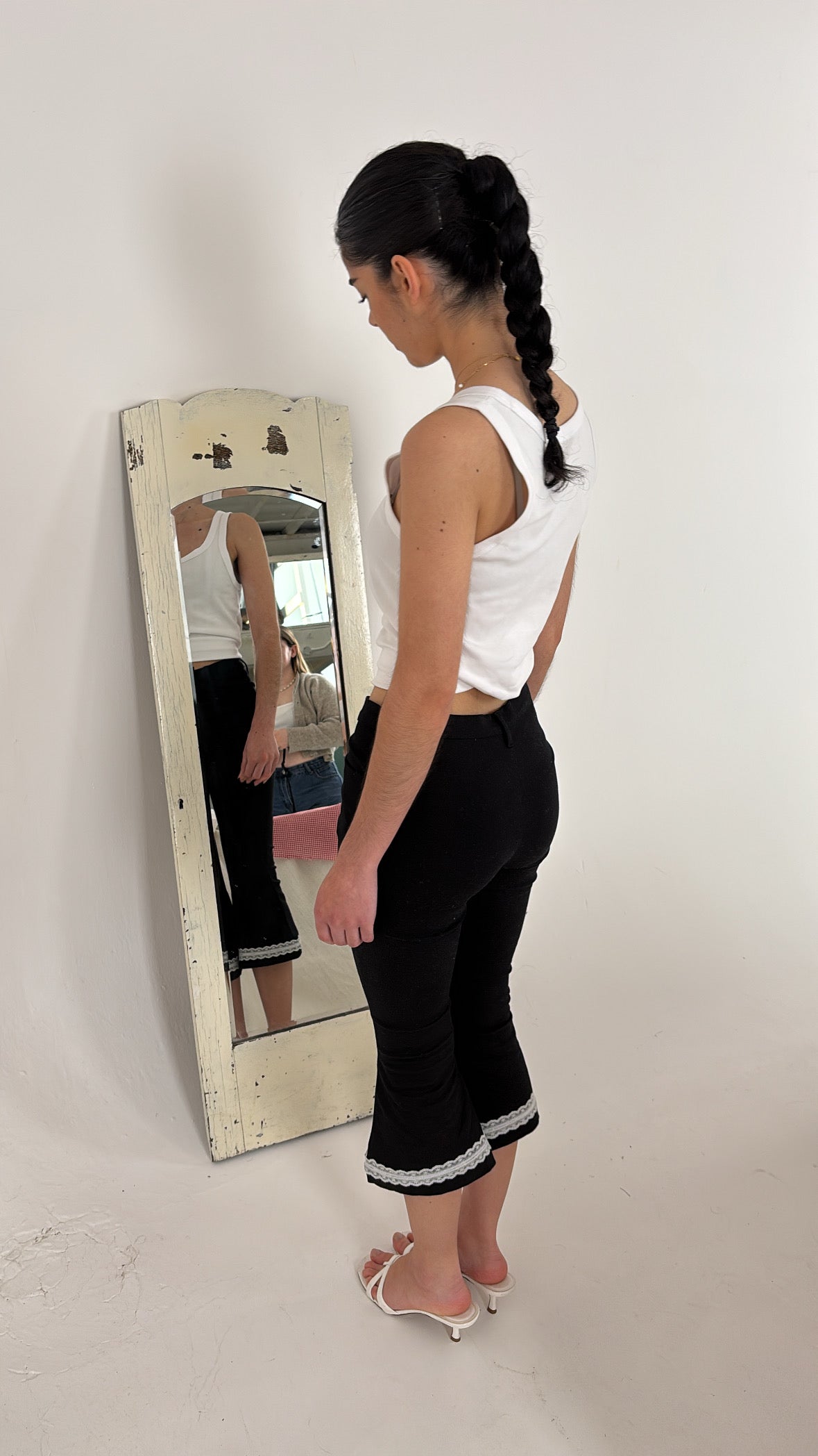 The Lacey Capri